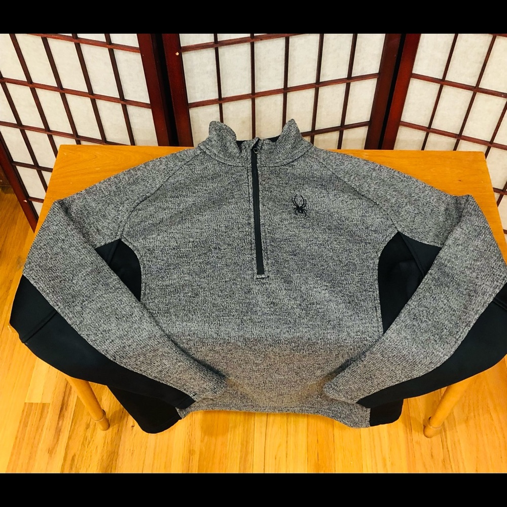 Large Grey and black Spyder brand Men’s quarter zip pullover